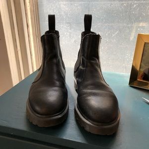 Dr. Martens Black Leather Chelsea boot eu41 us 9